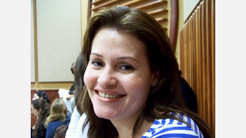 laura 00